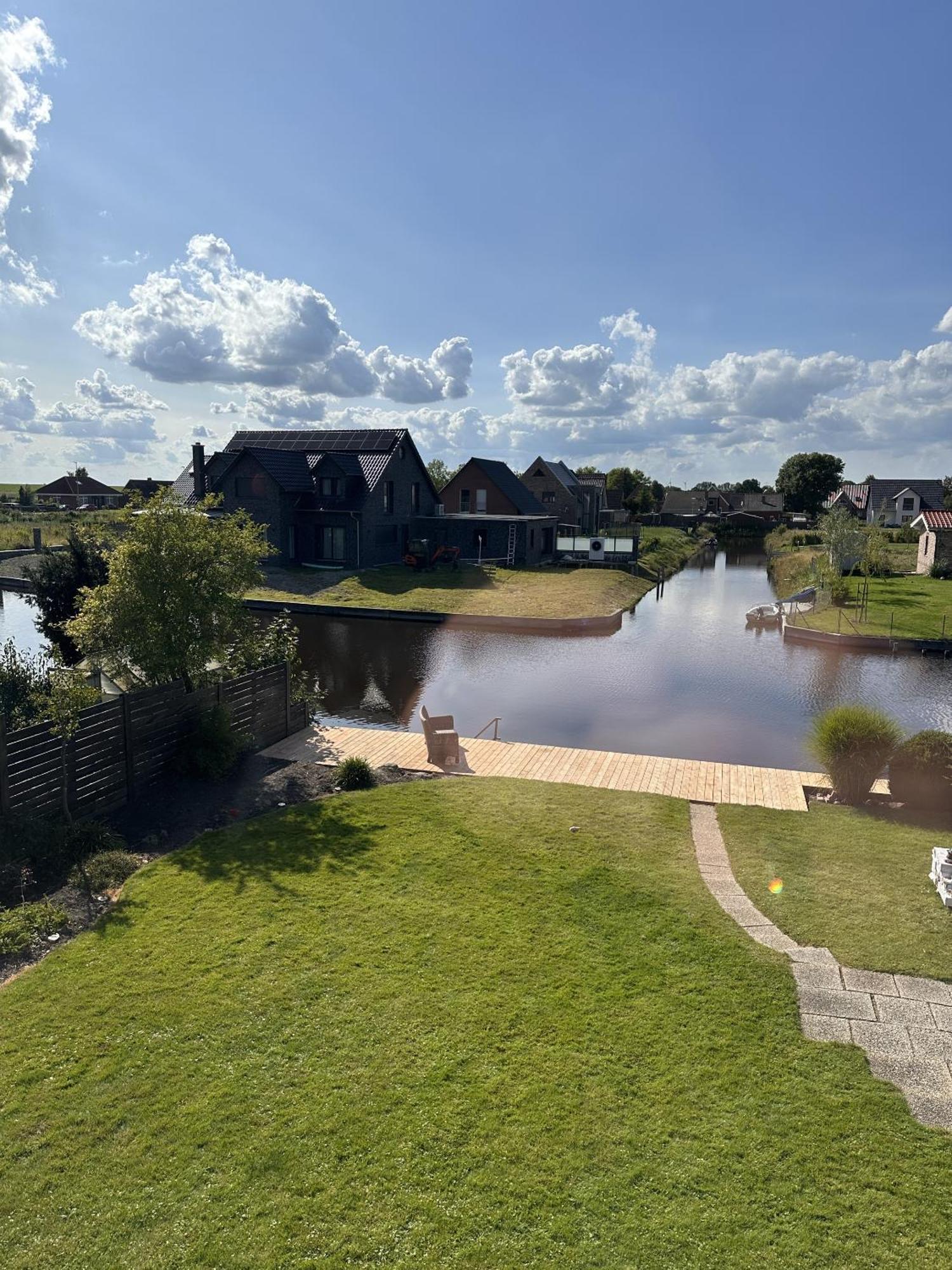 Ferienwohnung Deichblick Emden Buitenkant foto